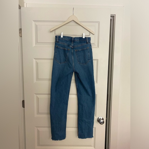 NWOT 90’s Straight Ultra High-Rise Abercrombie & Fitch Jeans - Picture 5 of 5